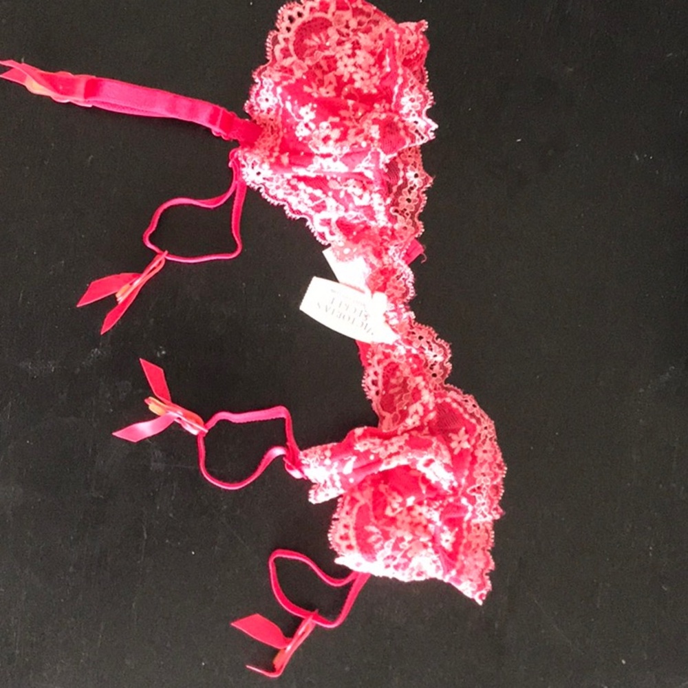 NWT Victoria’s Secret Garter Belt Pink Lace Rhinestone XS / Small